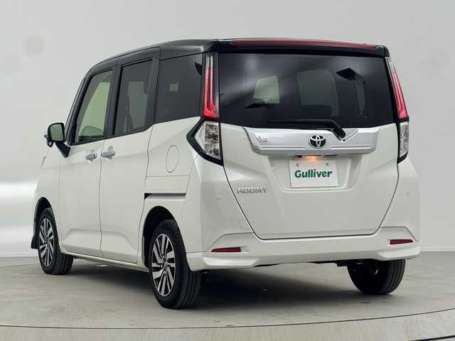 トヨタ ルーミー カスタムG 熊本県 2022(令4)年 1.6万km ブラックマイカメタリック/パールホワイト2トーン 禁煙車/衝突被害軽減ブレーキ/純正9型ディスプレイオーディオナビTV/（AppleCarPlay/Bluetooth/FMAM/フルセグTV)/純正バックカメラ/純正LEDオートライト/純正LEDフォグ/純正14インチアルミ/純正フロアマット/両側電動スライドドア/アダプティブクルーズコントロール/レーンディパーチャーアラート/クリアランスソナー/電子パーキング/オートホールド/オートエアコン/オート電動格納ミラー/スマートキー/プッシュエンジンスタート/スペアキー/新車時保証書/取扱い説明書