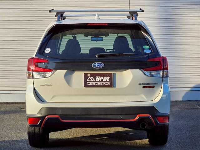 スバル フォレスター ハイブリッド X－ブレイク 埼玉県 2020(令2)年 5.4万km クリスタルホワイトP アイサイト/レーダークルーズコントロール/フロント・リアフォグランプ/シートヒーター/ステアリングヒーター/電動リアゲート/ドラレコ/ETC/社外ナビ/フロアマット