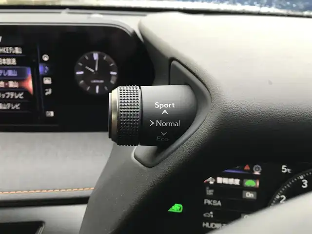 レクサス ＵＸ 250h バージョンC 富山県 2019(令1)年 8.4万km テレーンカーキマイカM 純正ナビ/フルセグＴＶ／Ｂｌｕｅｔｏｏｔｈ/全方位カメラ/レーダークルーズコントロール/プリクラッシュセーフティ/レザーシート／シートヒーター/ステアリングヒーター/ＥＴＣ２．０/コーナーセンサー/スマートキー/プッシュスタート/運転席メモリーシート/運転席&助手席パワーシート/純正AW18インチ/LEDヘッドライト/W＋サイドエアバック/カーテンエアバック