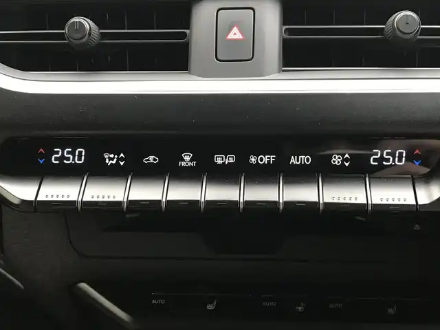 レクサス ＵＸ 250h バージョンC 富山県 2019(令1)年 8.4万km テレーンカーキマイカM 純正ナビ/フルセグＴＶ／Ｂｌｕｅｔｏｏｔｈ/全方位カメラ/レーダークルーズコントロール/プリクラッシュセーフティ/レザーシート／シートヒーター/ステアリングヒーター/ＥＴＣ２．０/コーナーセンサー/スマートキー/プッシュスタート/運転席メモリーシート/運転席&助手席パワーシート/純正AW18インチ/LEDヘッドライト/W＋サイドエアバック/カーテンエアバック