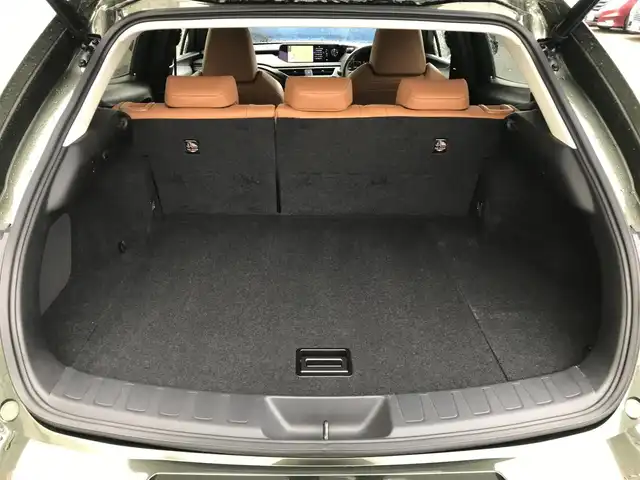 レクサス ＵＸ 250h バージョンC 富山県 2019(令1)年 8.4万km テレーンカーキマイカM 純正ナビ/フルセグＴＶ／Ｂｌｕｅｔｏｏｔｈ/全方位カメラ/レーダークルーズコントロール/プリクラッシュセーフティ/レザーシート／シートヒーター/ステアリングヒーター/ＥＴＣ２．０/コーナーセンサー/スマートキー/プッシュスタート/運転席メモリーシート/運転席&助手席パワーシート/純正AW18インチ/LEDヘッドライト/W＋サイドエアバック/カーテンエアバック