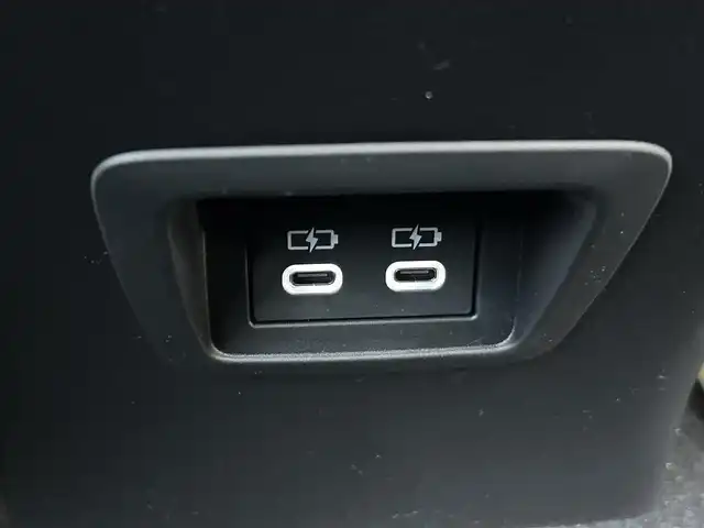 トヨタ カローラ クロス ハイブリッド Z 東京都 2025(令7)年 0.1万km プラチナホワイトパールマイカ ワンオーナー/メモリナビ/全方カメラ/フルセグテレビ/Toyota Safety Sense/バックガイドモニター/ルーフレール/純正18インチAW/パワーバックドア/ETC2.0/保証書/取説書