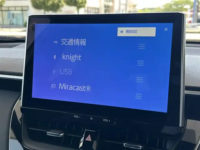 トヨタ カローラ クロス ハイブリッド Z 東京都 2025(令7)年 0.1万km プラチナホワイトパールマイカ ワンオーナー/メモリナビ/全方カメラ/フルセグテレビ/Toyota Safety Sense/バックガイドモニター/ルーフレール/純正18インチAW/パワーバックドア/ETC2.0/保証書/取説書