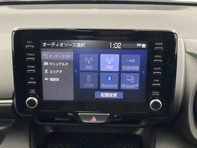 トヨタ ヤリス G 栃木県 2022(令4)年 1.2万km プラチナホワイトパールマイカ 純正ディスプレイオーディオ/バックカメラ/前方純正ドライブレコーダー/トヨタセーフティセンス/・プリクラッシュセーフティ/・レーンキープアシスト/レーンデパーチャーアラート/ブラインドスポットモニター/コーナーセンサー/横滑り防止装置/オートライト/ハロゲンヘッドライト/ウィンカーミラー/電動格納ミラー/スマートキー/エンジンプッシュスタート/フロアマット/ドアバイザー
