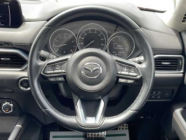 マツダ ＣＸ－５ 25S Lパッケージ 山形県 2017(平29)年 5.7万km ソウルレッドクリスタルM 禁煙車/i-ACTIVSENSE/・トラクションコントロールシステム（ＴＣＳ）/・アイ・ストップ（ｉ－ｓｔｏｐ）/・マツダ・レーダー・クルーズ・コントロール（ＭＲＣＣ）/・レーンキープ・アシスト・システム（ＬＡＳ）/レザーシート/BOSEサウンド/純正ナビ(CD.DVD.BT.USB.AUX)/バック.サイドカメラ/フルセグ/ヘッドアップディスプレイ/ブレインドスポットモニター/パワーバックドア/パーキングセンサー/シートヒーター/ステアリングヒーター/ETC２．０/電動パーキングブレーキ/オートホールド/LEDヘッドライト/ドライブレコーダー/プッシュスタート/スマートキーｘ２