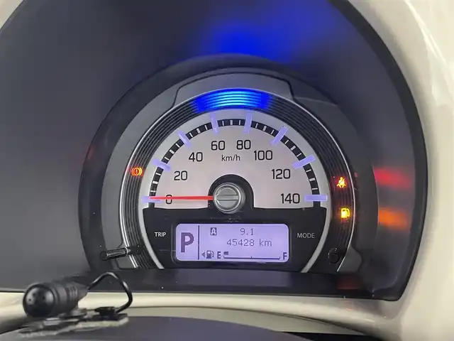 スズキ ハスラー G 群馬県 2019(令1)年 4.6万km ブリスクブルーメタリック/ホワイト2トーンルーフ 衝突被害軽減ブレーキ　社外７インチナビ　ヘッドライトレベライザー　シートヒーター　ステアリングリモコン　横滑り防止装置　盗難防止装置　ドライブレコーダー　ＥＴＣ　スマートキー　プッシュスタート　禁煙車