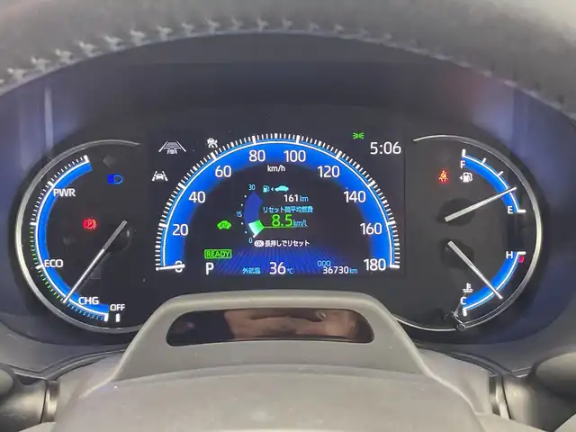 トヨタ ヴォクシー ハイブリッド S－Z 栃木県 2023(令5)年 3.7万km グリッターブラックガラスフレーク 純正ナビ/(CD/DVD/フルセグTV/Bluetooth)/ワンオーナー/デジタルインナーミラー/バックカメラ/トヨタセーフティーセンス/・衝突軽減ブレーキ/・車線逸脱警報/・オートマチックハイビーム/・先行車発進告知機能/コーナーセンサー/ETC2.0/ドラレコ/両側パワスラ/ハーフレザーシート/シートヒーター/禁煙車/後席モニター/オートライト/LEDヘッドライト/横滑り防止装置/AC100V電源/フォグランプ/スマートキー/プッシュスタート/ステアリングスイッチ/革巻きステアリング/ウィンカーミラー/電動格納ミラー/純正17インチアルミホイール/純正フロアマット