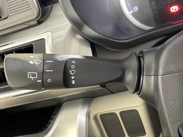 ダイハツ キャスト スタイル X 沖縄県 2017(平29)年 5万km ライトローズマイカメタリック 禁煙車　/社外７インチナビ（ＢＴ，フルセグ，ラジオ，ＣＤ／ＤＶＤ）　/バックカメラ　/レザー調シートカバー　/アイドリングストップ　/パワーモード　/オートライト　/プッシュスタート　/ベンチシート　/純正フロアマット/純正ドアバイザー/ステアリングリモコン