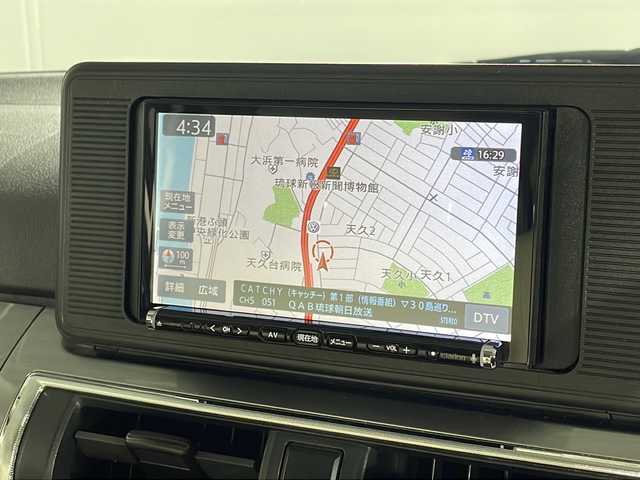 ダイハツ キャスト スタイル X 沖縄県 2017(平29)年 5万km ライトローズマイカメタリック 禁煙車　/社外７インチナビ（ＢＴ，フルセグ，ラジオ，ＣＤ／ＤＶＤ）　/バックカメラ　/レザー調シートカバー　/アイドリングストップ　/パワーモード　/オートライト　/プッシュスタート　/ベンチシート　/純正フロアマット/純正ドアバイザー/ステアリングリモコン