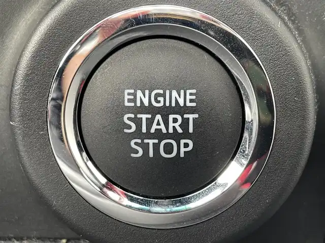 トヨタ ８６ GT 滋賀県 2013(平25)年 4.9万km サテンホワイトパール TRDエアロ/TRDマフラー/TRDタワーバー/TOM`Sテールライト/BRIDEセミバケットシート/純正ナビ/(Bluetooth/フルセグ/CD/DVD)/前後ドライブレコーダー/LEDオートライト/純正フロアマット/ドアバイザー/スペアキー