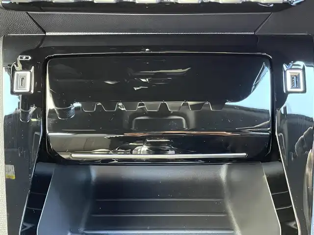 プジョー ２０８ GT ライン 兵庫県 2020(令2)年 0.4万km パールⅡ ワンオーナー/カロッツェリアナビ/（BT/USB）/全方位カメラ/前後ドライブレコーダー/ETC/クルーズコントロール/パドルシフト/インテリジェントハイビーム/パーキングセンサー/アクティブセーフティブレーキ/LEDヘッドライト/AUTOライト/スマートキー/スペアキー/保証書/取扱説明書