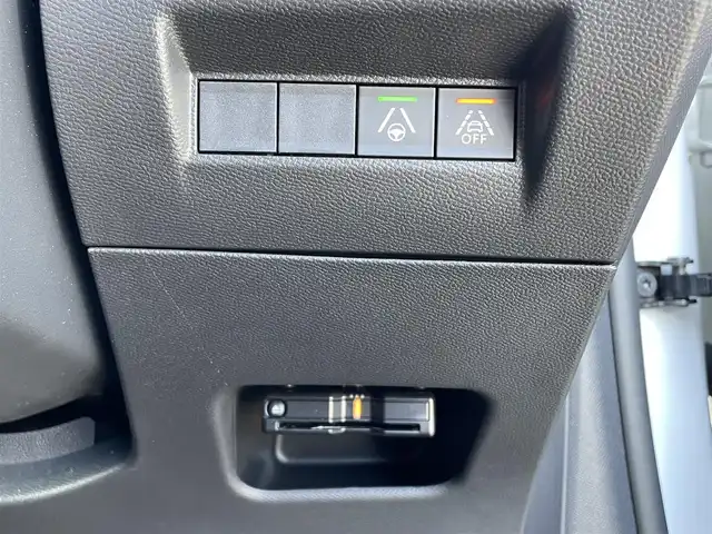 プジョー ２０８ GT ライン 兵庫県 2020(令2)年 0.4万km パールⅡ ワンオーナー/カロッツェリアナビ/（BT/USB）/全方位カメラ/前後ドライブレコーダー/ETC/クルーズコントロール/パドルシフト/インテリジェントハイビーム/パーキングセンサー/アクティブセーフティブレーキ/LEDヘッドライト/AUTOライト/スマートキー/スペアキー/保証書/取扱説明書