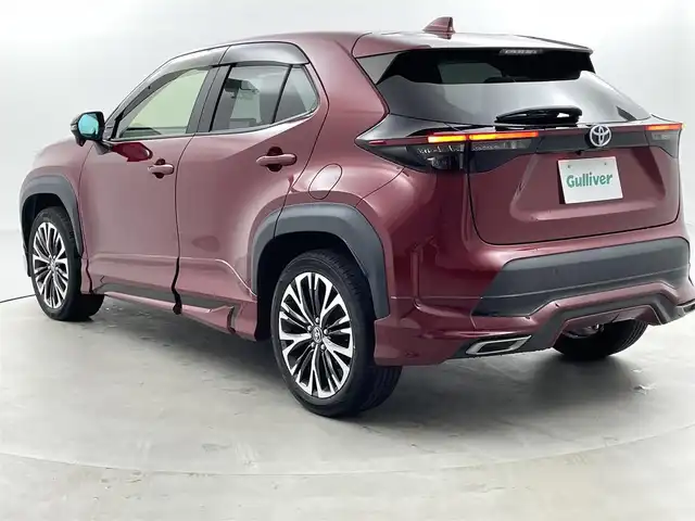 トヨタ ヤリスクロス ハイブリッド Z 福井県 2021(令3)年 6.1万km センシュアルレッドマイカ 純正８インチナビ/Bluetooth/USB/Miracast/AM/FM/モデリスタエアロ/バックカメラ/Toyota Safety Sense/・プリクラッシュセーフティ/・レーンアシスト/・クルーズコントロール/・オートマチックハイビーム/・オートライト/パワーバックドア/ブラインドスポットモニター/クリアランスソナー/LEDヘッドライト/ライトレベライザー/ビルトインETC/ブラインドスポットモニター/パワーシート/シートヒーター/純正１８インチアルミ/純正フロアマッ十