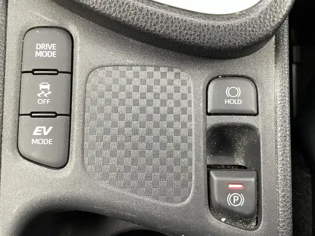 トヨタ ヤリスクロス ハイブリッド Z 福井県 2021(令3)年 6.1万km センシュアルレッドマイカ 純正８インチナビ/Bluetooth/USB/Miracast/AM/FM/モデリスタエアロ/バックカメラ/Toyota Safety Sense/・プリクラッシュセーフティ/・レーンアシスト/・クルーズコントロール/・オートマチックハイビーム/・オートライト/パワーバックドア/ブラインドスポットモニター/クリアランスソナー/LEDヘッドライト/ライトレベライザー/ビルトインETC/ブラインドスポットモニター/パワーシート/シートヒーター/純正１８インチアルミ/純正フロアマッ十