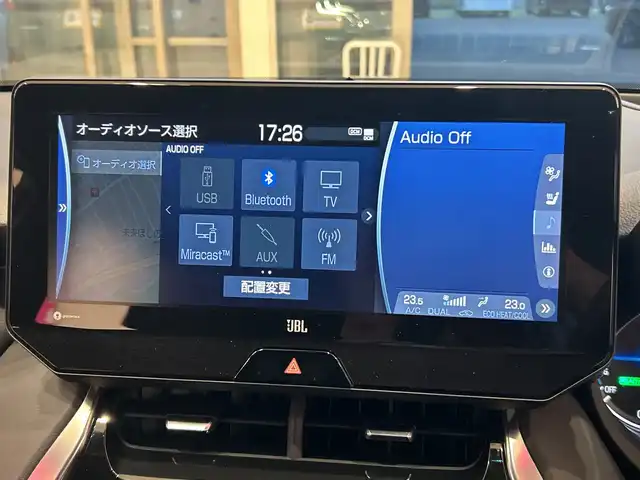 トヨタ ハリアー ハイブリッド Z レザーパッケージ 埼玉県 2021(令3)年 5.2万km ブラック Toyota Safety Sense	/純正12.3インチメモリナビ/　　BT/USB/AUX/Miracast/パノラミックビューモニター/JBLサウンド/ヘッドアップディスプレイ/デジタルインナーミラー/本革シート/前席シートヒーター/前席エアシート/前席パワーシート/パワーバックドア/LEDオートライト/ステアリングヒーター/ブラインドスポットモニター/クリアランスソナー/純正ドライブレコーダー/純正19インチアルミホイール/ビルトインETC2.0/スマートキー×2/禁煙車