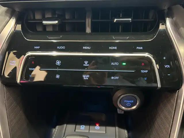 トヨタ ハリアー ハイブリッド Z レザーパッケージ 埼玉県 2021(令3)年 5.2万km ブラック Toyota Safety Sense	/純正12.3インチメモリナビ/　　BT/USB/AUX/Miracast/パノラミックビューモニター/JBLサウンド/ヘッドアップディスプレイ/デジタルインナーミラー/本革シート/前席シートヒーター/前席エアシート/前席パワーシート/パワーバックドア/LEDオートライト/ステアリングヒーター/ブラインドスポットモニター/クリアランスソナー/純正ドライブレコーダー/純正19インチアルミホイール/ビルトインETC2.0/スマートキー×2/禁煙車