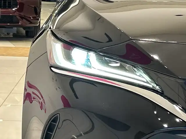 トヨタ ハリアー ハイブリッド Z レザーパッケージ 埼玉県 2021(令3)年 5.2万km ブラック Toyota Safety Sense	/純正12.3インチメモリナビ/　　BT/USB/AUX/Miracast/パノラミックビューモニター/JBLサウンド/ヘッドアップディスプレイ/デジタルインナーミラー/本革シート/前席シートヒーター/前席エアシート/前席パワーシート/パワーバックドア/LEDオートライト/ステアリングヒーター/ブラインドスポットモニター/クリアランスソナー/純正ドライブレコーダー/純正19インチアルミホイール/ビルトインETC2.0/スマートキー×2/禁煙車