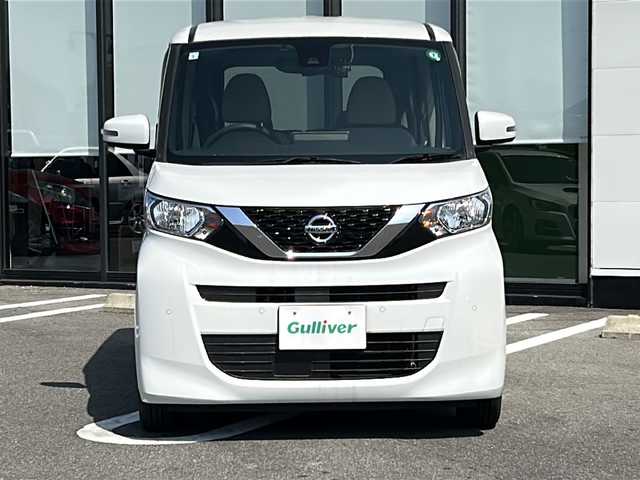 日産 ルークス X 岐阜県 2021(令3)年 0.8万km ホワイトパール 純正ＳＤナビ　/全方位カメラ　/ＥＴＣ　/前後ドライブレコーダー　/前後コーナーセンサー　/ＡＢＳ　/アイドリングストップ　/両側パワースライド　/オートライト/プッシュスタート　/スマートキー　/スペアキー　/純正フロアマット