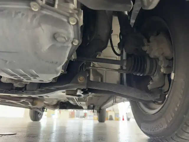日産 モコ S 三重県 2012(平24)年 9.7万km アーバンブラウン ガソリン/FF/インパネCVT/カロッツェリア 6.1インチ『楽ナビ Lite』 AVIC-MRZ66/（FM/AM/TV/Bluetooth/CD/DVD/microSD/AUX/USB/iPod）/ETC/安全/・ABS（電子制動力配分制御付）/・ブレーキアシスト/・運転席・助手席エアバッグ/装備/・キーレスエントリー（リモコンキーx1）/・マニュアルエアコン/・電動格納ドアミラー/・パワーステアリング/・パワーウインドウ（全ドア）/・ベンチシート/・純正ドアバイザー/・フロアマット/・集中式ドアロック/・純正ホイールキャップ＋13インチスチールホイール/・予備メカニカルキーx1