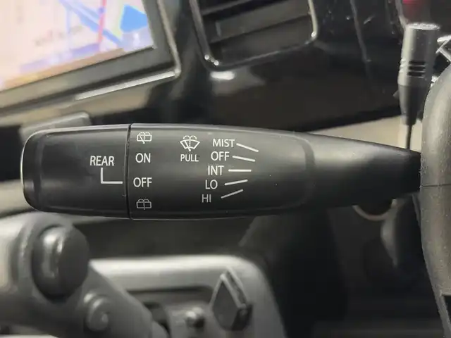 日産 モコ S 三重県 2012(平24)年 9.7万km アーバンブラウン ガソリン/FF/インパネCVT/カロッツェリア 6.1インチ『楽ナビ Lite』 AVIC-MRZ66/（FM/AM/TV/Bluetooth/CD/DVD/microSD/AUX/USB/iPod）/ETC/安全/・ABS（電子制動力配分制御付）/・ブレーキアシスト/・運転席・助手席エアバッグ/装備/・キーレスエントリー（リモコンキーx1）/・マニュアルエアコン/・電動格納ドアミラー/・パワーステアリング/・パワーウインドウ（全ドア）/・ベンチシート/・純正ドアバイザー/・フロアマット/・集中式ドアロック/・純正ホイールキャップ＋13インチスチールホイール/・予備メカニカルキーx1