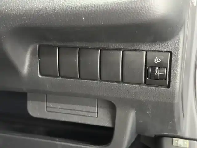 日産 モコ S 三重県 2012(平24)年 9.7万km アーバンブラウン ガソリン/FF/インパネCVT/カロッツェリア 6.1インチ『楽ナビ Lite』 AVIC-MRZ66/（FM/AM/TV/Bluetooth/CD/DVD/microSD/AUX/USB/iPod）/ETC/安全/・ABS（電子制動力配分制御付）/・ブレーキアシスト/・運転席・助手席エアバッグ/装備/・キーレスエントリー（リモコンキーx1）/・マニュアルエアコン/・電動格納ドアミラー/・パワーステアリング/・パワーウインドウ（全ドア）/・ベンチシート/・純正ドアバイザー/・フロアマット/・集中式ドアロック/・純正ホイールキャップ＋13インチスチールホイール/・予備メカニカルキーx1