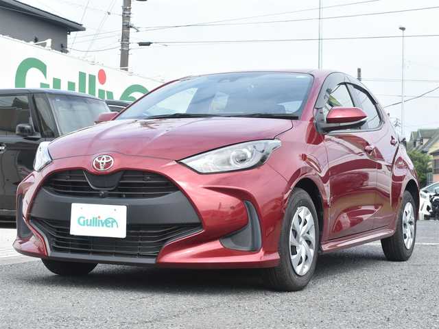 トヨタ ヤリス X 神奈川県 2021(令3)年 0.1万km ダークレッドマイカM ワンオーナー/ディスプレイオーディオ/アラウンドビューカメラ/プッシュスタート/保証書/記録(R.4.5.6)/スペアスマートキー