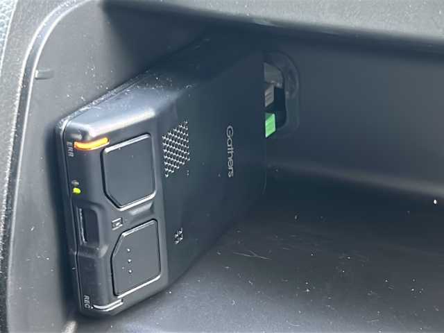 ホンダ Ｎ ＢＯＸ カスタム L ターボ 沖縄県 2021(令3)年 3.8万km プラチナホワイトパール 純正８インチナビ/（ＡＭ／ＦＭ／ＣＤ／ＤＶＤ／ＢＴ）　/フルセグＴＶ　/バックモニター　/ホンダセンシング　/両側パワスラ　/純正１５インチＡＷ　/ドラレコ　ＥＴＣ　/クルコン　/オートライト　/スマートキー/プッシュスタート/純正フロアマット/LEDヘッドライト