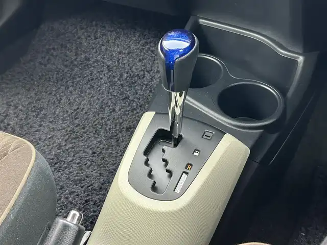 トヨタ アクア G 熊本県 2012(平24)年 4.5万km クールソーダメタリック 禁煙車　/純正前方ドライブレコーダー　/純正ナビ（ＢＴ・フルセグ・ＡＭ・ＦＭ）/バックカメラ　/ＥＴＣ　/前後クリアランスソナー　/横滑り防止　/純正フロアマット/TRD１６インチAW/オートライト　/ＬＥＤヘッドライト　/スマートキー/プッシュスタート/スペアキー1本/保証書　/取扱説明書