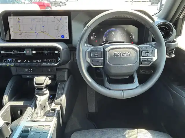 トヨタ ランドクルーザー ２５０ VX 鳥取県 2024(令6)年 0.1万km アバンギャルドブロンズメタリック 登録時メーター　499ｋｍ/４・W・D/純正12.3インチナビ/フルセグ/BT/HDMI/Miracast/パノラミックビューモニター/電動ムーンルーフ・黒レザーシート/トヨタチームメイト/トヨタセーフティセンス/レーンキープアシスト/ブラインドスポットモニター/パワーバックドア/前席シートヒーター/運転席パワーシート/ビルトインETC/デジタルインナーミラー/丸目LEDヘットライト/純正18インチアルミホイール/プッシュエンジンスタート/トノカバー