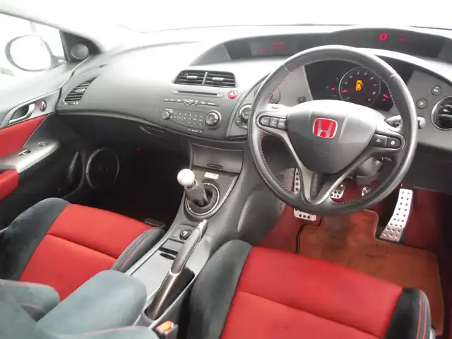 ホンダ シビック タイプR ユーロ 東京都 2010(平22)年 17.6万km チャンピオンシップホワイト 保証書・取説あり/プッシュスタート/純正CD・AUX/社外デジタルインナーミラー/　バックカメラ/ETC/キセノンライト/ミラーヒーター/パーキングセンサー/キーレスキー×2個