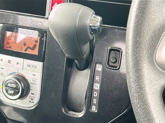 トヨタ タンク G S 東京都 2018(平30)年 5万km パールホワイトⅢ ワンオーナー/純正SDナビ/【フルセグ・DVD再生可・CD・Bluetooth】/バックカメラ/ビルトインETC2.0/両側パワースライドドア/スマートアシストII/【衝突警報機能・前後誤発進抑制機能・先行車発進お知らせ・クルーズコントロール】/純正ドライブレコーダー/前席シートヒーター/横滑り防止機能/ステアリングスイッチ/オートライト/アイドリングストップ/プッシュスタート/スマートキー/スペアキーあり/電動格納ミラー/純正フロアマット/純正ドアバイザー/新車保証書/取扱説明書