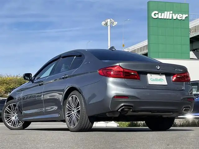ＢＭＷ ５３０ｅ Mスポーツアイパフォーマンス 愛知県 2017(平29)年 2.5万km ブルーストーン