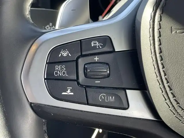 ＢＭＷ ５３０ｅ Mスポーツアイパフォーマンス 愛知県 2017(平29)年 2.5万km ブルーストーン