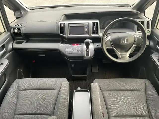 ホンダ ステップワゴン スパーダ Z 大阪府 2012(平24)年 4.7万km ホワイトオーキッドパール ワンオーナー/両側パワースライドドア/純正ナビ ワンセグTV CD DVD/バックカメラ/HIDオートヘッドライト/フォグライト/スマートキー 2個/ETC/パドルシフト/革巻きステアリング/保証書 取説 ナビ取説