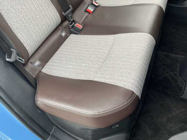 トヨタ ヤリスクロス ハイブリッド Z 静岡県 2022(令4)年 2.4万km ブラックマイカ グレイッシュブルー 2トーン ワンオーナー/ディスプレイオーディオ/Bluetooth/全周囲カメラ/セーフティセンス/レーダークルーズコントロール/オートハイビーム/パワーバックドア/ハーフレザー/シートヒーター/純正18インチＡＷ/ビルトインＥＴＣ/スマートキー/スペアキー/保証書/取説