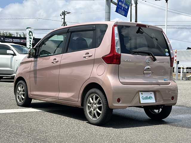 日産 デイズ X 新潟県 2013(平25)年 9.8万km シルキーローズM ワンオーナー/純正カーオーディオ/夏タイヤ積載/ETC/ドアバイザー/スペアキー×1/純正フロアマット/保証書/取扱説明書