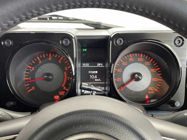 スズキ ジムニー シエラ JC 新潟県 2022(令4)年 1.5万km ジャングルグリーン カロッツェリア製SDナビ（Bluetooth・USB・AM・FM）/スズキセーフティーサポート　/バックカメラ　/ETC2.0　/前後ドライブレコーダー/クルーズコントロール/レーンキープアシスト　/前席シートヒーター　/LEDオートライト/オートマチックハイビーム　　/ダウンヒルアシストコントロール/社外ビルシュタインダンパー/４WD/アイドリングストップ/スマートキー/スペアキー/純正フロアマット/純正１５インチアルミホイール/１５インチAW冬タイヤセット車載