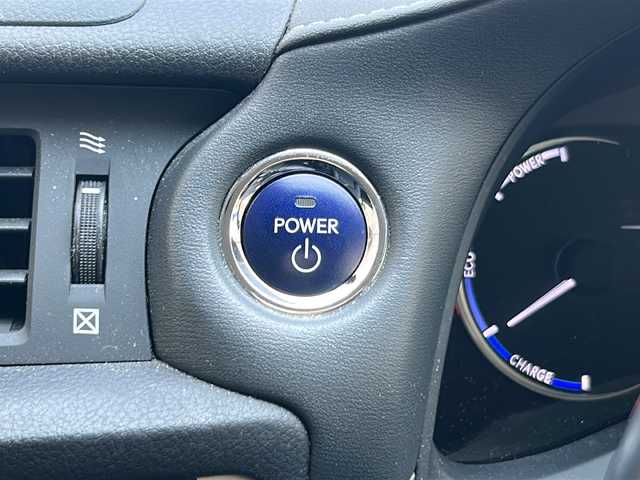 レクサス ＣＴ 200h バージョンC 京都府 2016(平28)年 7.7万km ディープブルーマイカ 純正SDナビ/トヨタセーフティセンス/禁煙車/フロントフォグ/パドルシフト/デュアルエアコン/ポジションメモリー（Ｄ席）/クルーズコントロール/ＬＥＤヘッドライト/前後コーナーセンサー/純正アルミ/パワーシートD席、N席有/合皮シート/シートヒーターD席、N席有/DVD再生機能有/フロアマット純正/MTモード付AT/ビルトインETC
