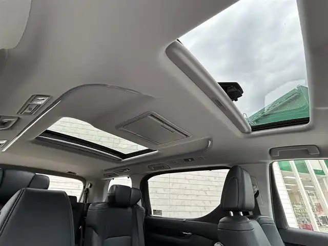 トヨタ アルファード S Cパッケージ 福岡県 2020(令2)年 5.4万km ホワイトパールクリスタルシャイン 純正９インチディスプレイオーディオ(フルセグTV/CD/DVD/BT)バックモニター後席フリップダウンモニタートヨタセーフティー三眼LEDヘッドライトシーケンシャルウィンカーWサンルーフコーナーセンサー両側パワスラ電動リアゲートレーダークルコン前後ドラレコETC2.0BSMデジタルインナーミラーシートヒーターエアシートオートホールドUSBポート純正18インチアルミホイールプッシュスタートスマートキー i