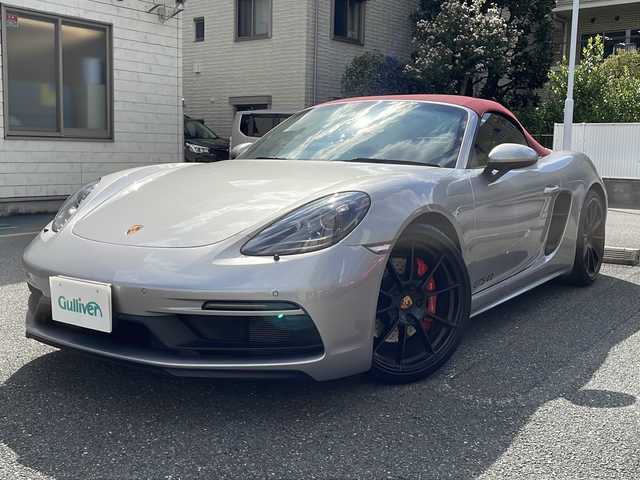 ポルシェ ポルシェ ７１８ボクスター GTS 4．0 埼玉県 2020(令2)年 4.9万km シルバー 登録時48334ｋｍ/マニュアル車/ワンオーナー/純正ナビ（AM/FM/BT）/バックカメラ/スポーツエキゾーストシステム/アクティブサスペンションマネジメントシステム/コーナーセンサー/純正２０インチAW/前席シートヒーター/LEDヘッドライト/クルーズコントロール/ドライブレコーダー(WHSR-510)/ビルトインETC2.0/キーレス×２/横滑り防止/電動格納ミラー/純正フロアマット/保証書/取扱説明書