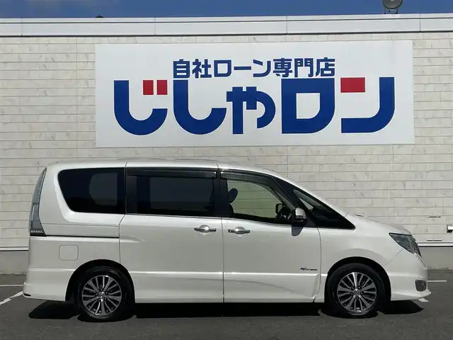 日産 セレナ