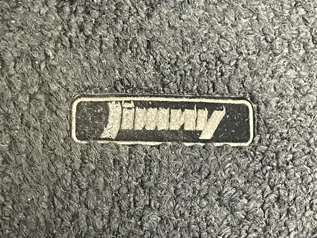 スズキ ジムニー XL 愛知県 2019(平31)年 3.9万km ブルーイッシュブラックパール3 社外ナビ　フルセグＴＶ　Ｂｌｕｅｔｏｏｔｈ　ＣＤ　ＤＶＤ　バックカメラ　シートヒーター　プッシュスタート　フォグランプ　背面タイヤ　純正フロアマット　電動格納ミラー　ヘッドライトレベライザー　禁煙車