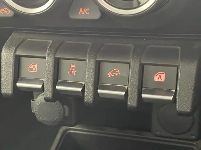 スズキ ジムニー XL 愛知県 2019(平31)年 3.9万km ブルーイッシュブラックパール3 社外ナビ　フルセグＴＶ　Ｂｌｕｅｔｏｏｔｈ　ＣＤ　ＤＶＤ　バックカメラ　シートヒーター　プッシュスタート　フォグランプ　背面タイヤ　純正フロアマット　電動格納ミラー　ヘッドライトレベライザー　禁煙車