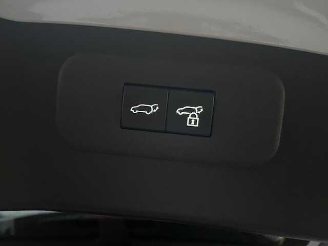 レクサス ＮＸ 350 Fスポーツ 茨城県 2023(令5)年 2.5万km ホワイトノーヴァガラスフレーク 純正ナビ　【BT/AM/FM/フルセグ】/Lexus Safety System＋/3眼LEDヘッドライト/サンルーフ/レーダークルーズ/レザーシート/全席ヒートシーター/前席エアシーター/前席パワーシート/運転席メモリシート/ブラインドスポットモニター/ステアリングヒーター/パワーバックドア/コーナーセンサー/ドライブレコーダー/ヘッドアップディスプレイ/ステアリングスイッチ/オートライト/オートハイビーム/デジタルインナーミラー/ルーフレール/フォグランプ/レーンデパーチャーアラート/レーンキープアシスト/スマートスペアキー×1/カードキー×1/新車保証書/ユーザーガイド