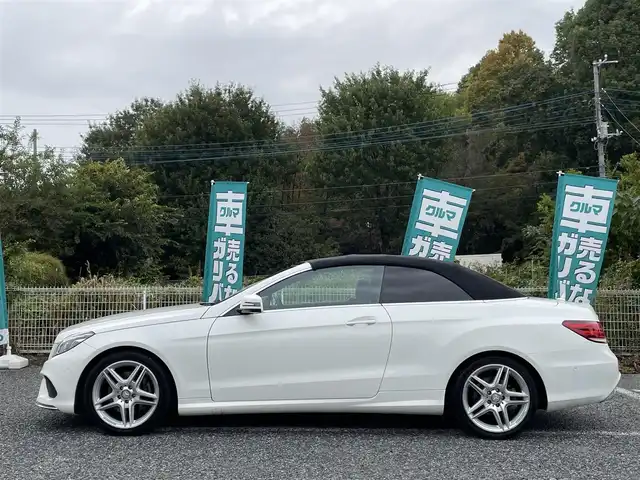 メルセデス・ベンツ Ｅ２５０ カブリオレ 埼玉県 2014(平26)年 3.7万km 白 電動オープン/赤革シート/シートヒーター/メモリー付パワーシート/純正ナビTV/ハーマンカードンスピーカー/バックカメラ/LEDヘッドライト/純正１８インチアルミ/アクティブクルーズコントロール/衝突軽減ブレーキ/パークトロニック/スマートキー/保証書付整備手帳/取扱説明書