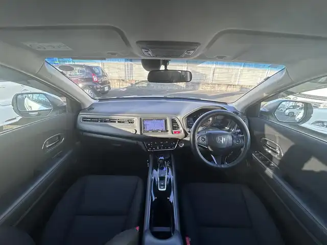 ホンダ ヴェゼル ハイブリッド X 奈良県 2014(平26)年 10万km ホワイトオーキッドパール 【(株)IDOMが運営する　じしゃロン奈良店　の自社ローン対象車両になります。こちらは現金ご利用時の価格です。自社ローンご希望の方は別途その旨お申付け下さい。】