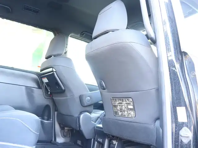 トヨタ ヴォクシー ハイブリッド ZS 煌 神奈川県 2018(平30)年 2.6万km ブラック ワンオーナー/純正メモリナビ/ワンセグテレビ/バックカメラ/両側パワースライドドア/クルーズコントロール/プッシュスタート/ETC/LEDヘッドライト/シートヒーター/保証書/取説/ナビ説/記録（R.1.2.3.4.5.6.7）/スペアスマートキー/社外AW付きスタットレスタイヤ有