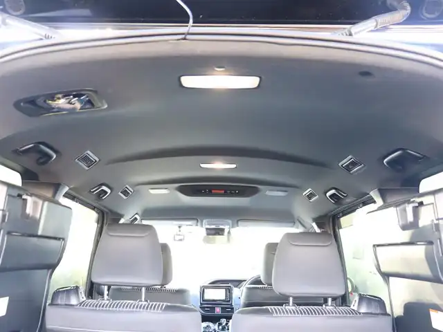 トヨタ ヴォクシー ハイブリッド ZS 煌 神奈川県 2018(平30)年 2.6万km ブラック ワンオーナー/純正メモリナビ/ワンセグテレビ/バックカメラ/両側パワースライドドア/クルーズコントロール/プッシュスタート/ETC/LEDヘッドライト/シートヒーター/保証書/取説/ナビ説/記録（R.1.2.3.4.5.6.7）/スペアスマートキー/社外AW付きスタットレスタイヤ有