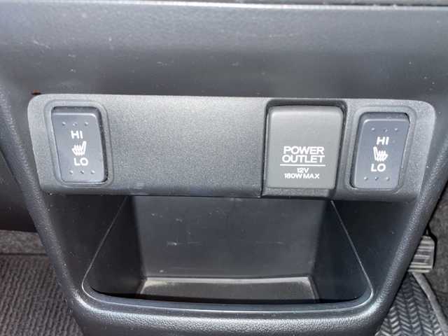 ホンダ Ｎ ＢＯＸ G SSパッケージ 静岡県 2015(平27)年 4.6万km プレミアムホワイトパール /純正ナビ/ワンセグTV//CD/DVD/Bluetooth//バックカメラ//両側パワースライドドア//衝突軽減ブレーキ//フロントシートヒーター//純正14インチAW//ステアリングスイッチ