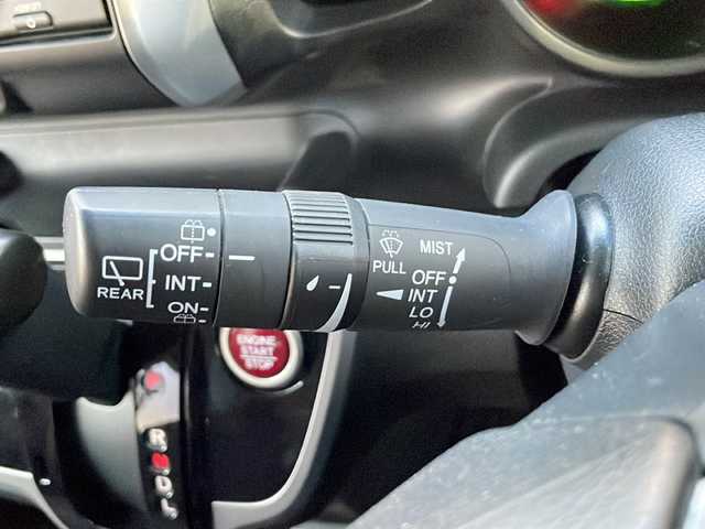 ホンダ Ｎ ＢＯＸ G SSパッケージ 静岡県 2015(平27)年 4.6万km プレミアムホワイトパール /純正ナビ/ワンセグTV//CD/DVD/Bluetooth//バックカメラ//両側パワースライドドア//衝突軽減ブレーキ//フロントシートヒーター//純正14インチAW//ステアリングスイッチ